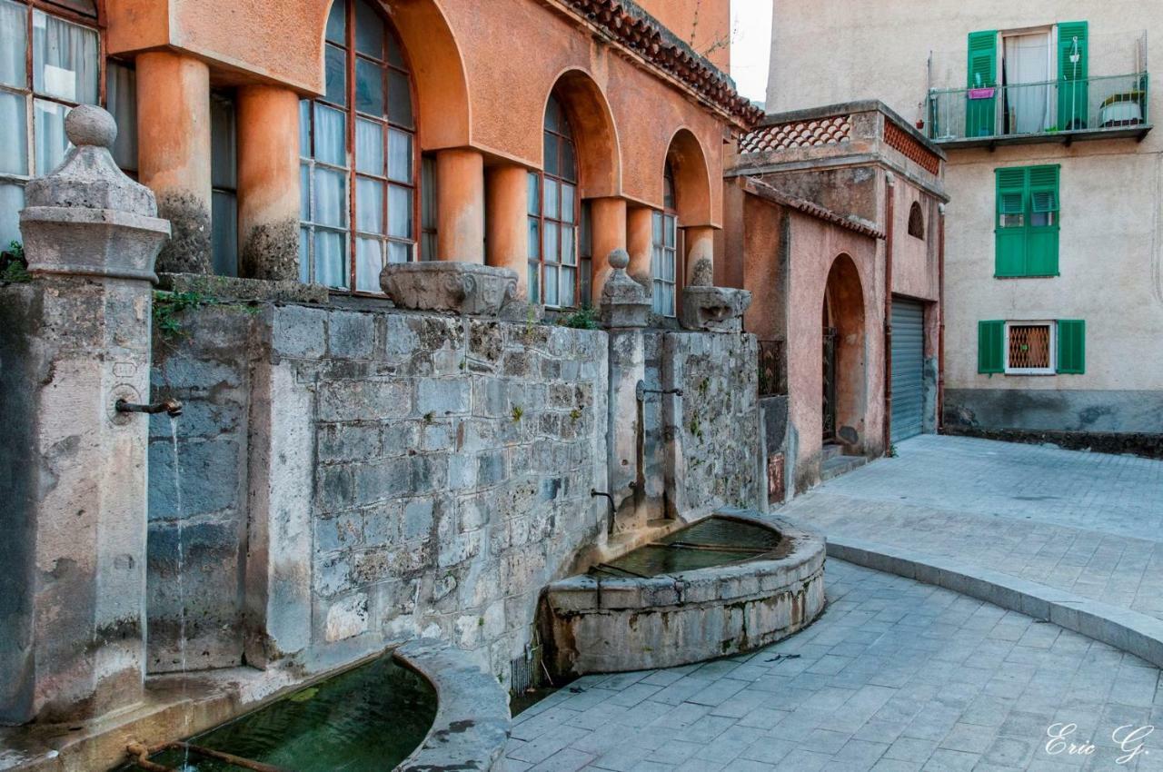Chambres d'hôtes Les Iris Sospel Exterior foto